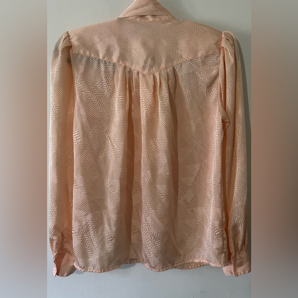 Chaus Petites Light Peach Textured Blouse with Bow - Picture 5 of 5